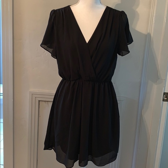 Forever 21 Dresses & Skirts - NWT Forever 21 Black Dress